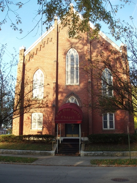 The humble exterior of this historic wedding chapel in Richmond, Indiana disguises the spacious elegant interior.  Historic Indiana Wedding Chapel
